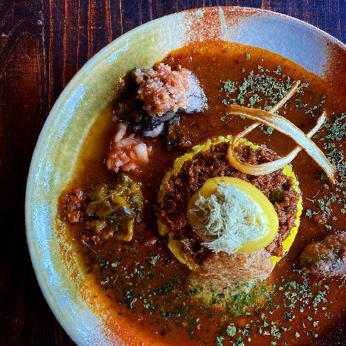 スパイスカレーボマイェ(とりごや商店) | 西宮のテイクアウト